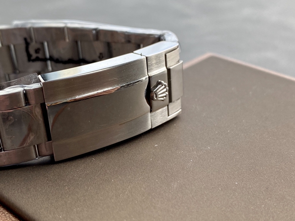 激安ロレックス角部分ディテール